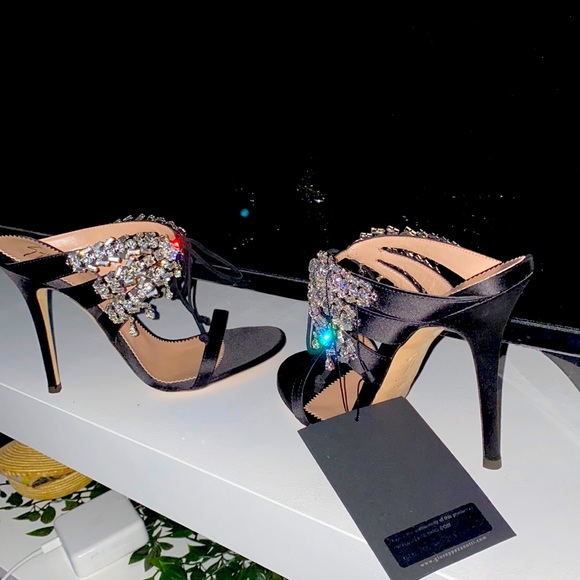 BNIB stunning satin and crystal mules by Giuseppe Zanotti. Never worn! - Picture 2 of 9